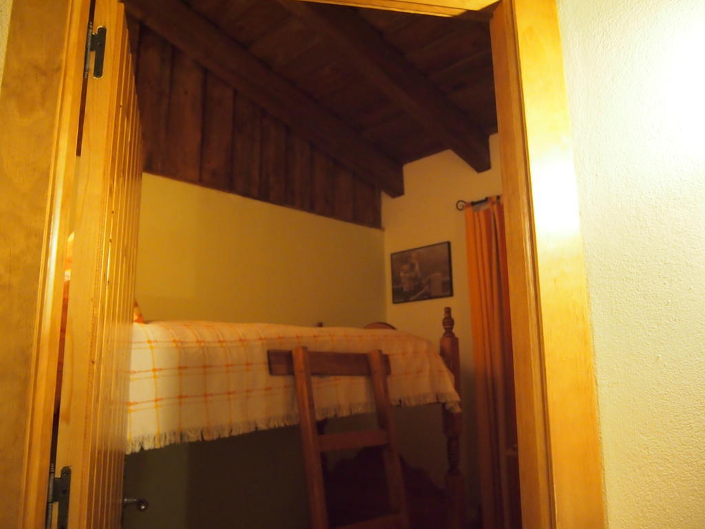 Vivienda Turistica Rural Casa Camilo Pension Segura de la Sierra Kamer foto